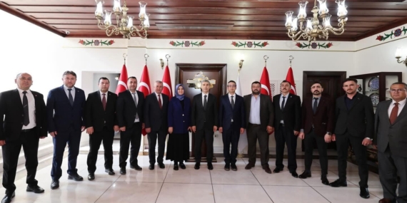 Kaymakam ve belediye başkanları Vali Aktaş’ı ziyaret etti