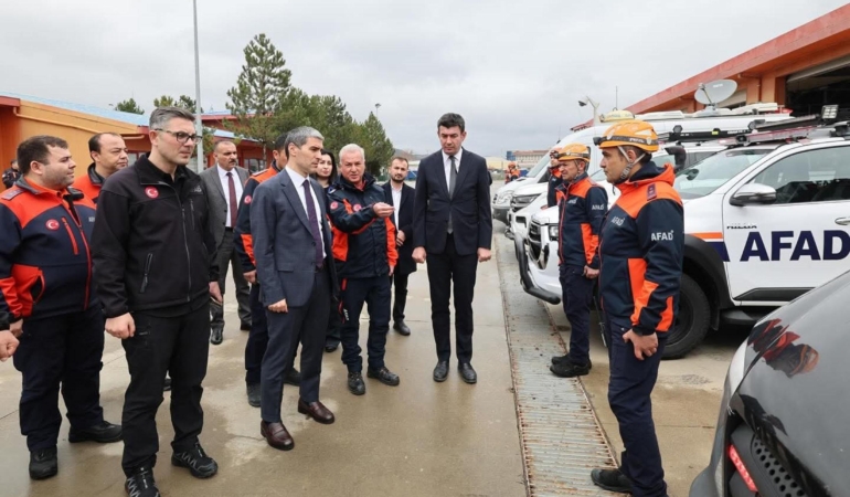 Vali Aktaş AFAD’ı ziyaret etti