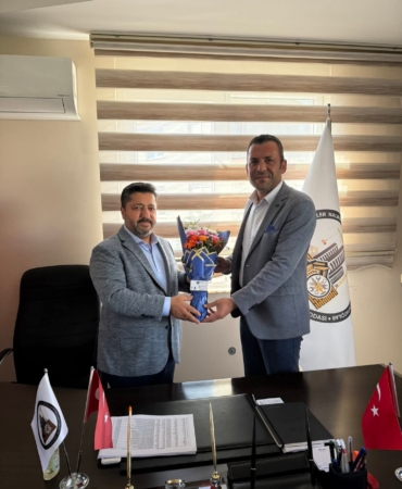 Anahtar Parti Kepez İlçe Başkanı Halil Güneş’ten Başkan Halil Efe Çevik’e Hayırlı Olsun Ziyareti