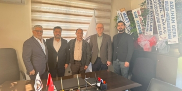 Oto Tamirciler Odası’ndan Başkan Halil Efe Çevik’e Hayırlı Olsun Ziyareti