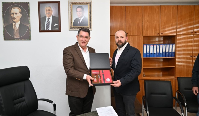 Turunçova’da Yeni Dönem: Orhan Boyalı Başkan