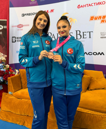 Selen Camcı Sofya’da 2 Madalya ile Gururlandırdı!