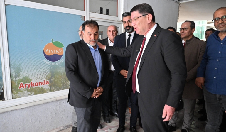 Finike’de Esnaf Birliği Güçlendi Toplantısı!