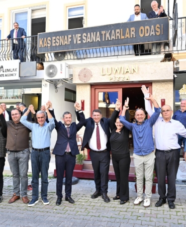 Kaş’ta Esnaf Buluşması: Birlikte Güçleniyoruz!