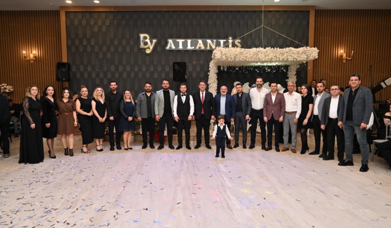 Antalya’da Erol ve Tuğba’nın Mutlu Düğünü!