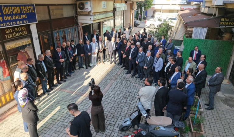 Birlikte Güçlü Gelecek İçin El Ele!