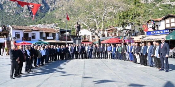 Kaş’ta Esnaf Birliği Güçleniyor: Geleceğe Dönüş!