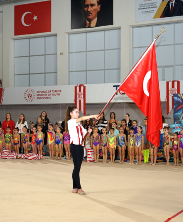 Uluslararası Ritmik Cimnastik Kupası Başladı!