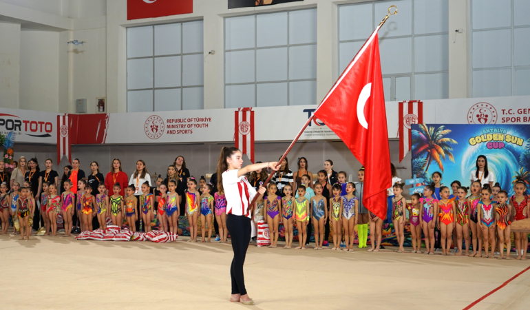 Uluslararası Ritmik Cimnastik Kupası Başladı!