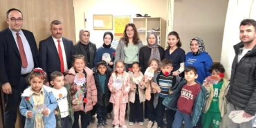 Minik öğrencilerin hastane ziyareti