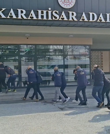 Afyonkarahisar merkezli 2 ilde DEAŞ operasyonu; 5 tutuklama