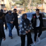 Çifte komşu cinayetinin şüphelileri adliyede