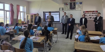 Kaymakamdan okullara 23 Nisan ziyareti