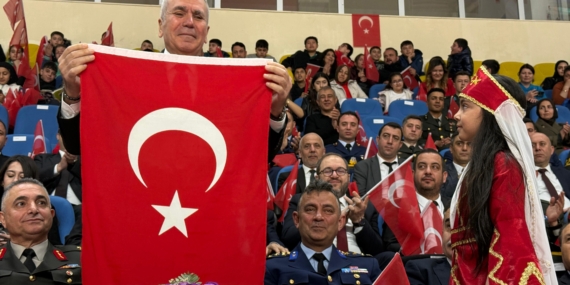 23 Nisan Afyonkarahisar’da coşkuyla kutlandı