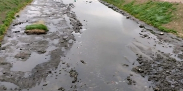 Eber Gölü’nün ana damarı kesildi