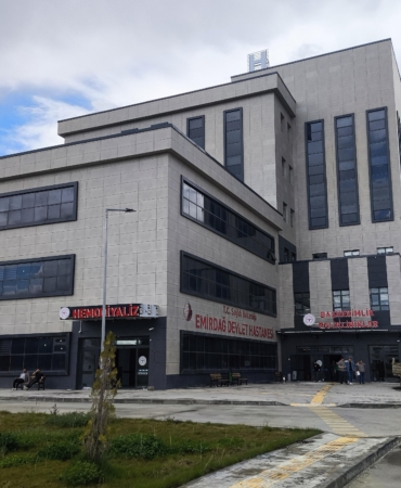 Emirdağ Devlet Hastanesi yeni binasında