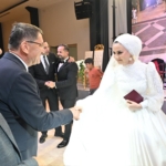 Manavgat’ta Düğün Coşkusu: Esnaflar Bir Arada!