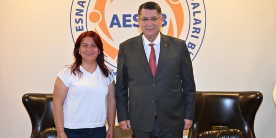 Pakize Yılmaz, Kasaplar Odası Başkanlığına Yeniden Seçildi!
