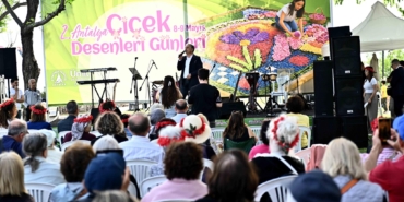 Çiçeklerle Sanat: Antalya’nın Renkli Festivali