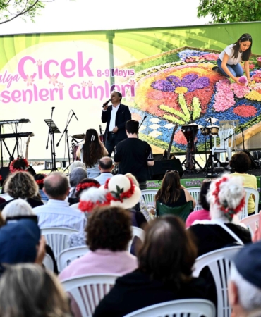 Çiçeklerle Sanat: Antalya’nın Renkli Festivali