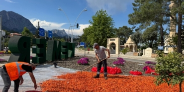 Kemer’de Yeşil Alanlara Çevre Dostu Dokunuş! 🌿
