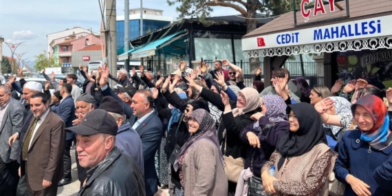 Hacı adayları dualarla uğurlandı