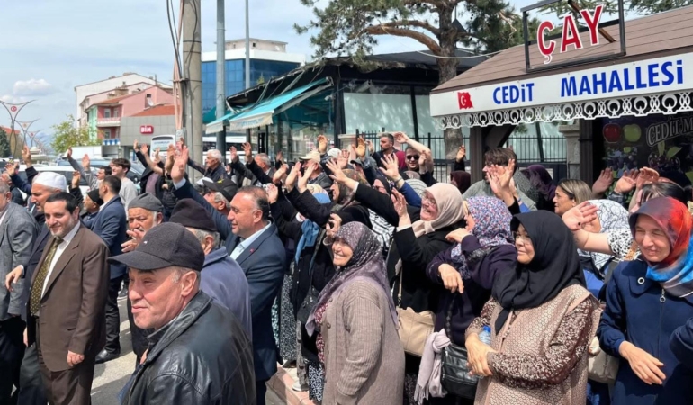 Hacı adayları dualarla uğurlandı