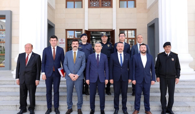 Vali Aktaş’tan Kaymakam Yosunkaya’ya ziyaret