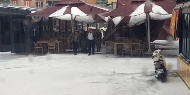 Yağmur ve dolu yaşamı olumsuz etkiledi