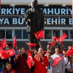 Gençlerle 19 Mayıs’ı Coşkuyla Kutladık!