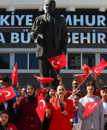 Gençlerle 19 Mayıs’ı Coşkuyla Kutladık!