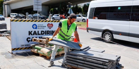 Antalya’da Kaldırım ve Peyzaj Yenileme Başladı