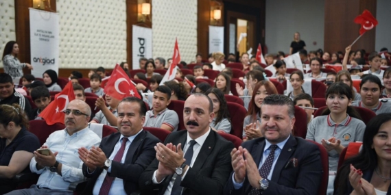 Konyaaltı’nda Bilgi Yarışması Coşkusu Yaşandı!
